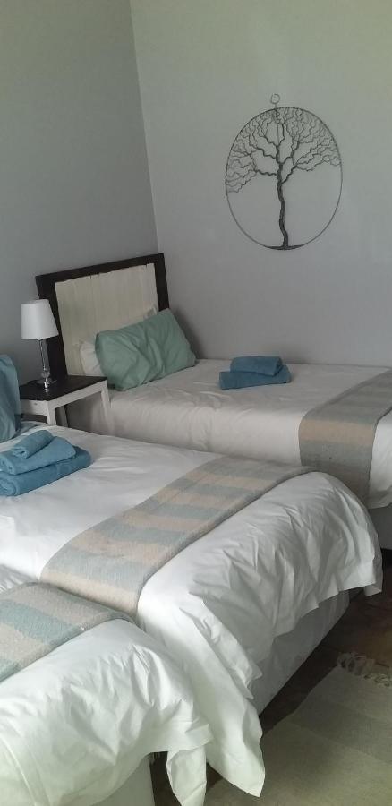 B&B 464 On 22Nd Ave Pretoria-Noord Esterno foto