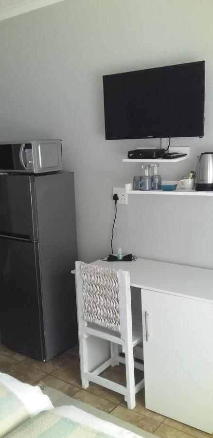 B&B 464 On 22Nd Ave Pretoria-Noord Esterno foto