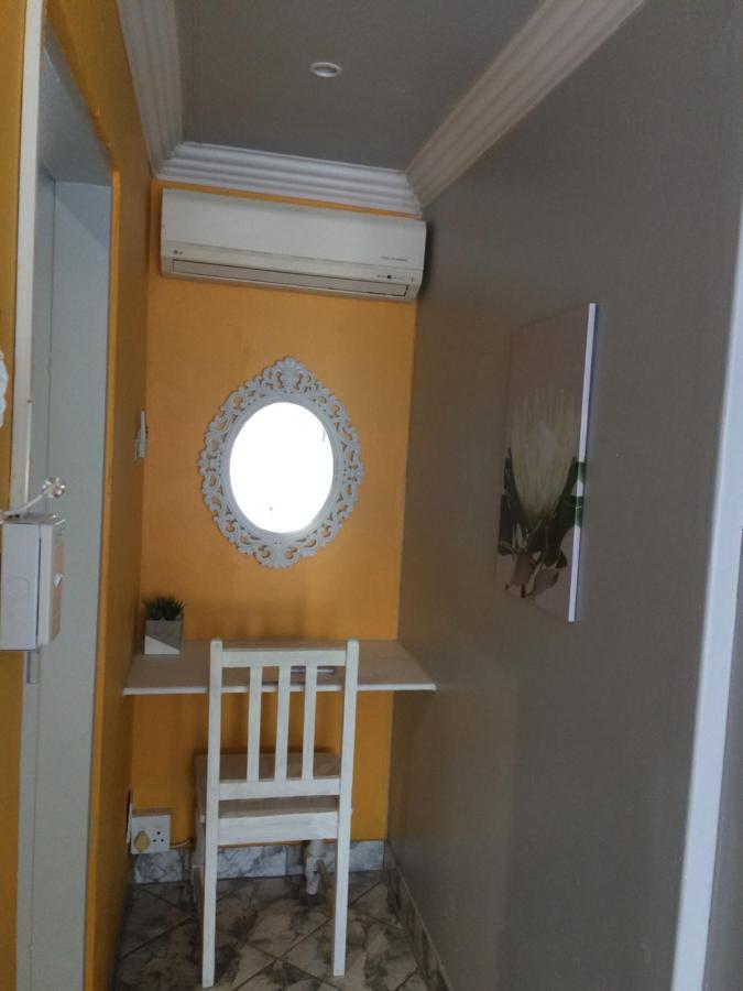 B&B 464 On 22Nd Ave Pretoria-Noord Esterno foto